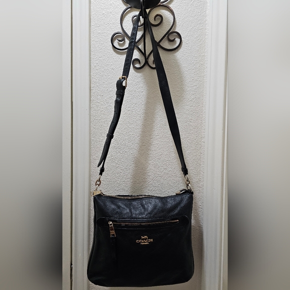 Coach F34823 Mae Black Pebble Leather Crossbody Bag EUC - Picture 2 of 16